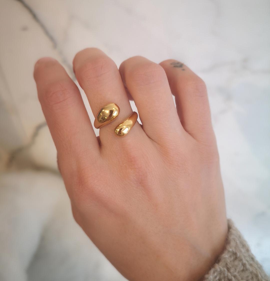 Emmy ring