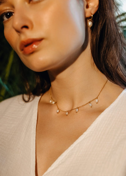 Marlo pearl necklace